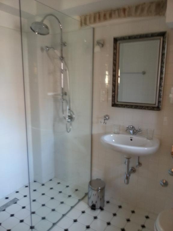 Dvori Svetog Mihaela Apartment Sibenik Room photo