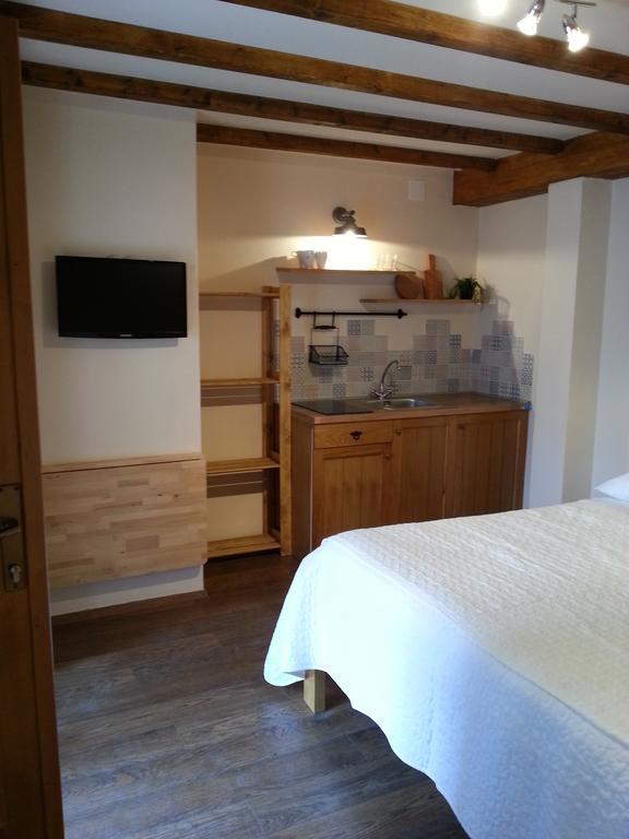 Dvori Svetog Mihaela Apartment Sibenik Room photo
