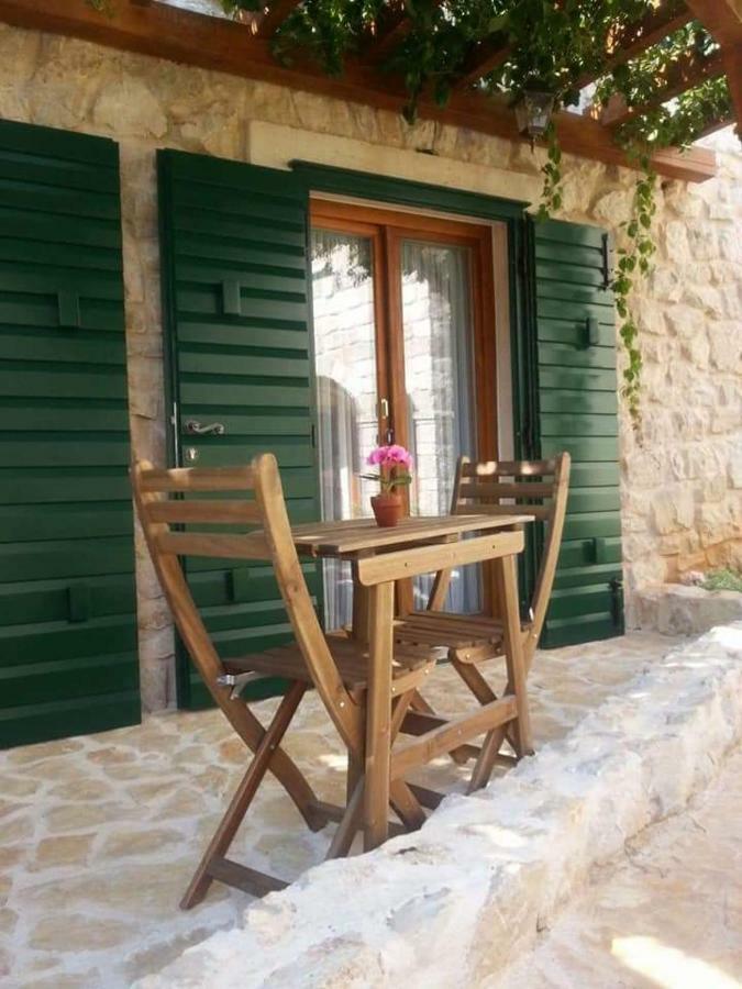 Dvori Svetog Mihaela Apartment Sibenik Exterior photo