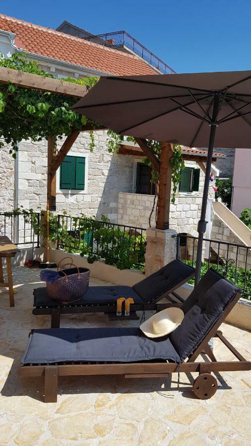 Dvori Svetog Mihaela Apartment Sibenik Exterior photo